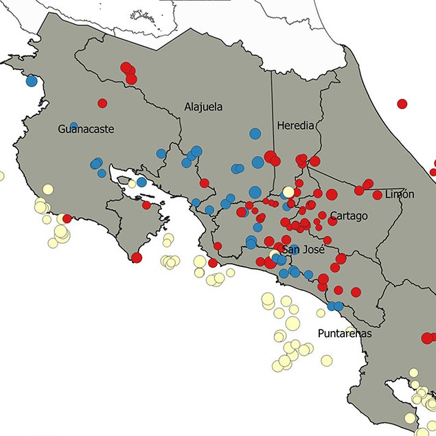 Distribución espacial de los eventos estudiados. En rojo los de tipo de fuente cortical, en amarillos los de subducción interfase y en azul los de subducción intraplaca.